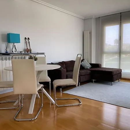 Ostende View * 카스트로우르디알레스